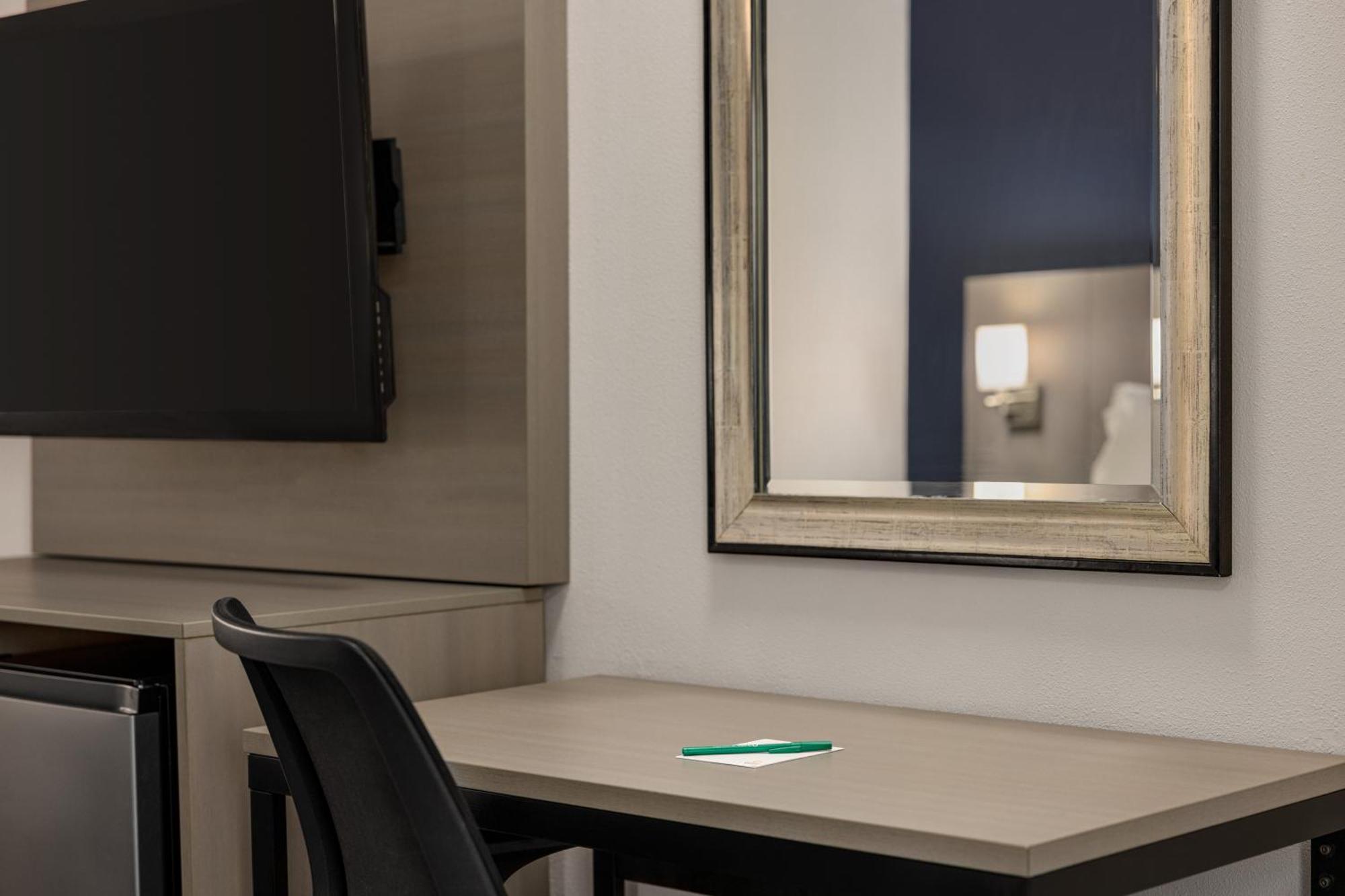 Quality Inn Lake Elsinore I-15 Eksteriør billede