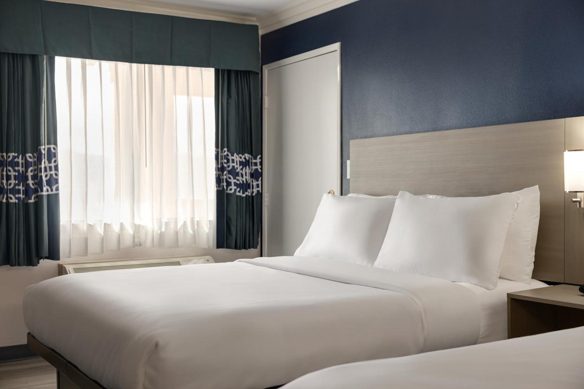 Quality Inn Lake Elsinore I-15 Eksteriør billede
